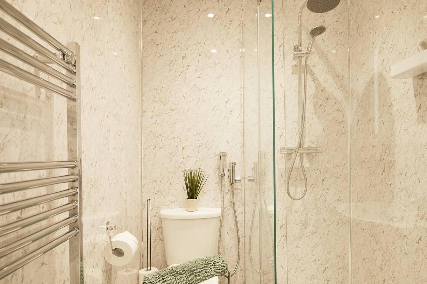 Sea View Serenity Breath Taking Sea View Sleeps 4 Scarborough Zewnętrze zdjęcie