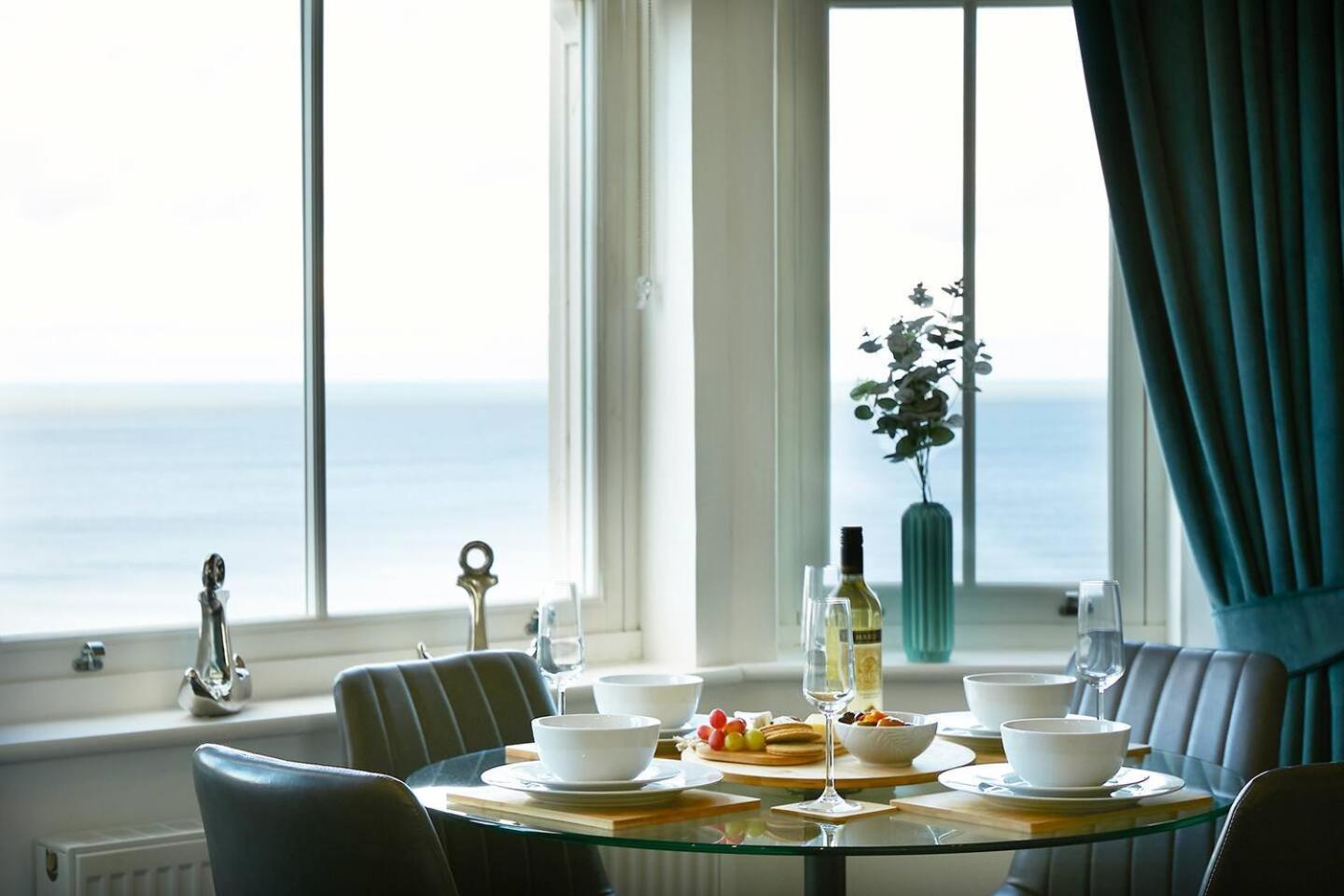 Sea View Serenity Breath Taking Sea View Sleeps 4 Scarborough Zewnętrze zdjęcie