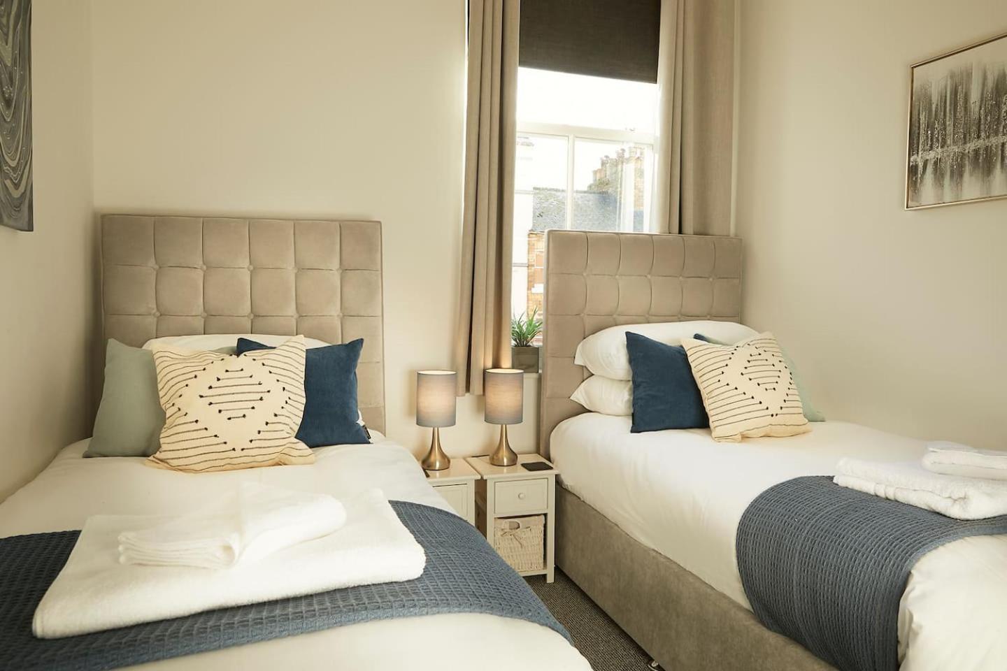 Sea View Serenity Breath Taking Sea View Sleeps 4 Scarborough Zewnętrze zdjęcie